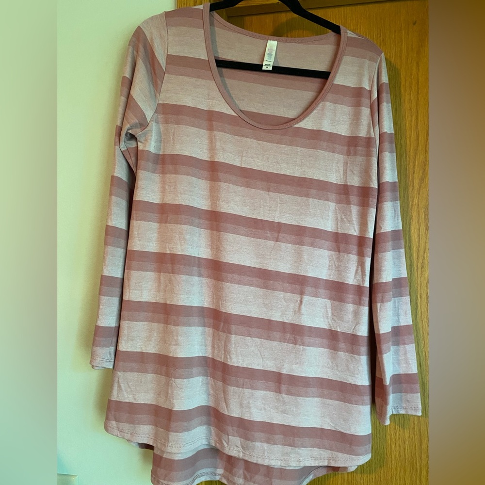 pink striped Lularoe Lynnae long sleeve tee size medium